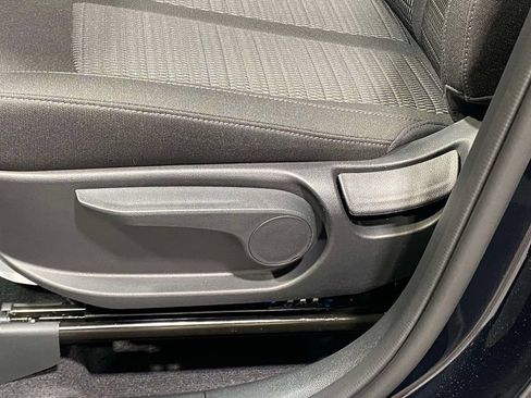 New 2026 Kia Sorento LX FWD image 17