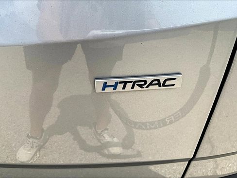 Used 2023 Hyundai Tucson Limited image 8