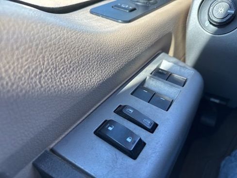 Used 2013 Ford F250 Lariat image 21