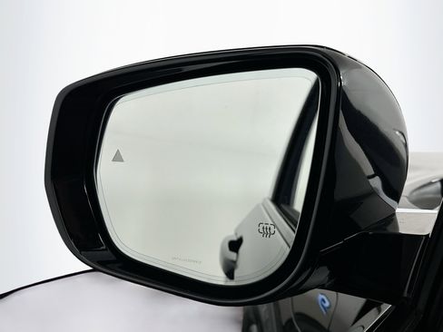 Used 2022 Jeep Grand Cherokee Limited 4xe w/ Luxury Tech Group II image 16