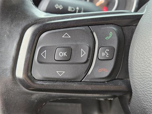 Used 2018 Jeep Wrangler Unlimited Sport S image 31