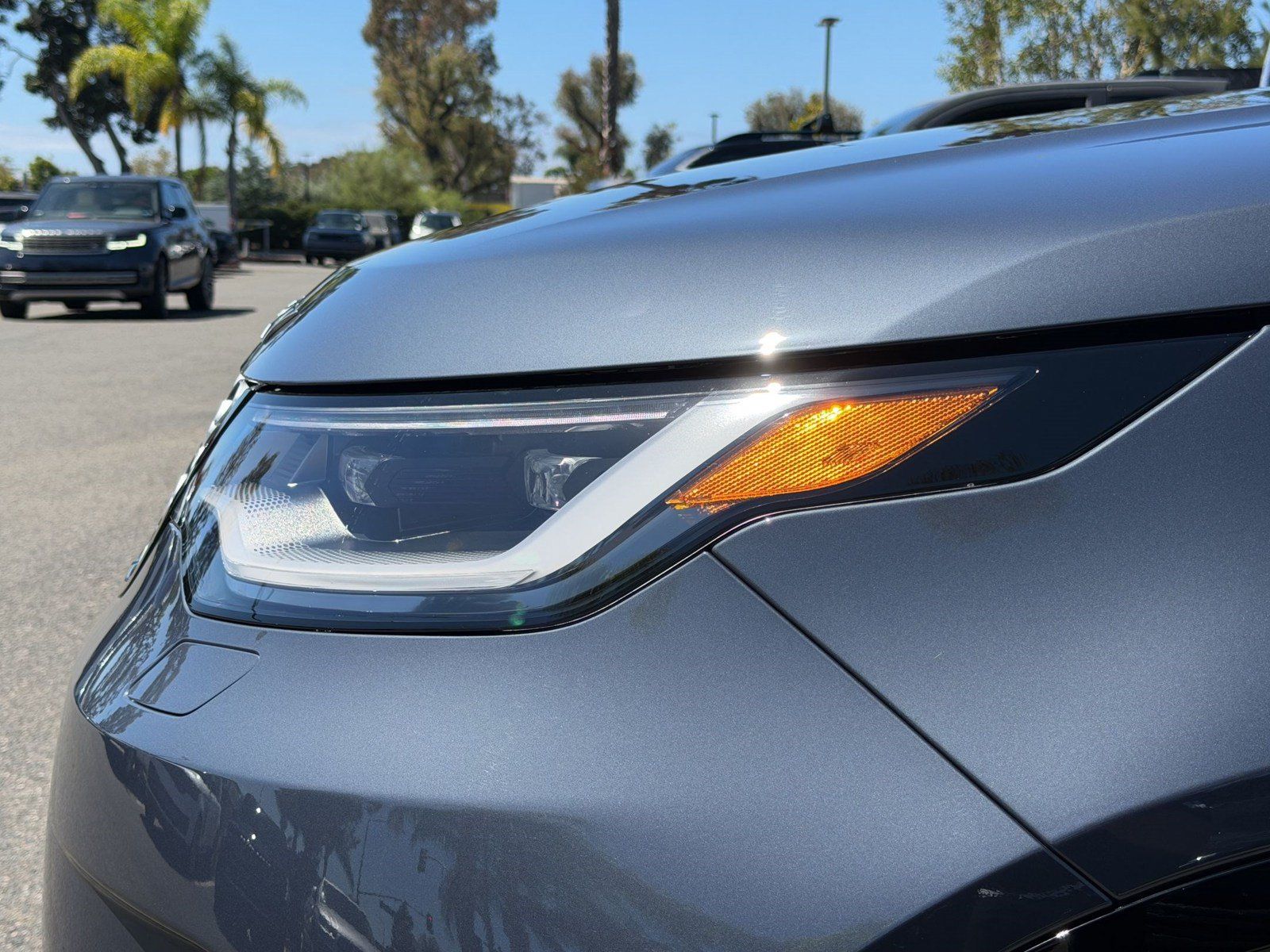 New 2026 Land Rover Discovery Limited Edition AWD/4WD image 12