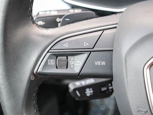 Used 2023 Audi Q8 Premium w/ Convenience Package image 38