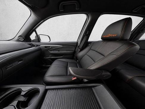 Certified 2023 Honda Passport TrailSport image 11