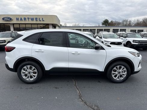 New 2026 Ford Escape Active w/ Active Premium Tech Pack image 25