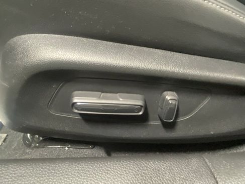 Used 2022 Honda Civic Touring image 12