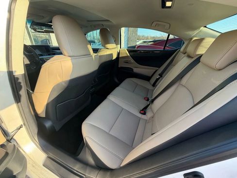 Used 2021 Lexus ES 350 w/ Premium Package image 51