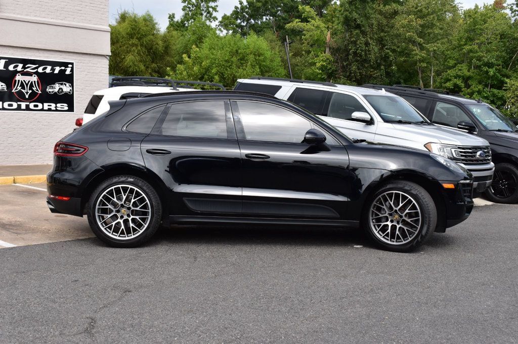Used 2018 Porsche Macan Sport Edition AWD/4WD image 3
