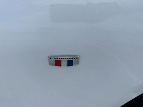 Used 2016 Chevrolet Camaro LT RWD image 12