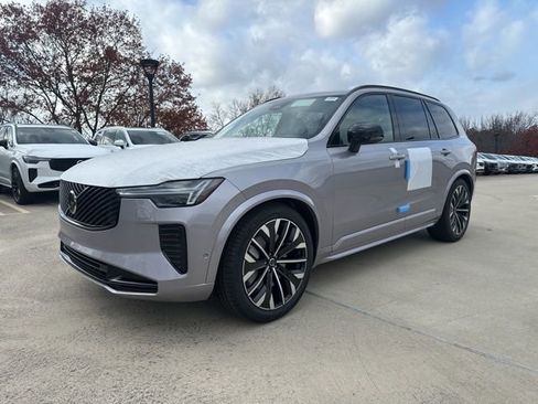 New 2026 Volvo XC90 B6 Ultra image 3