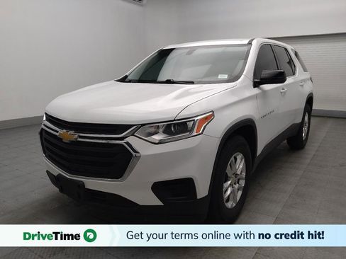 Used 2020 Chevrolet Traverse LS image 1