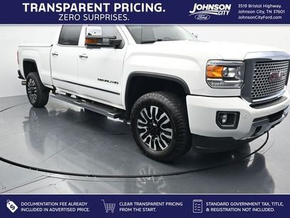 Used 2016 GMC Sierra 2500 Denali w/ Duramax Plus Package