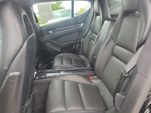 Used 2015 Porsche Panamera 4 AWD/4WD image 30