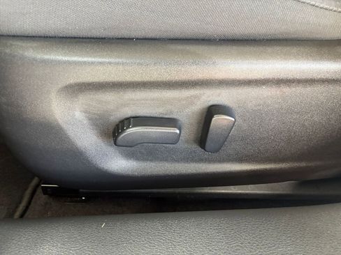 Used 2025 Nissan Altima 2.5 SV image 22