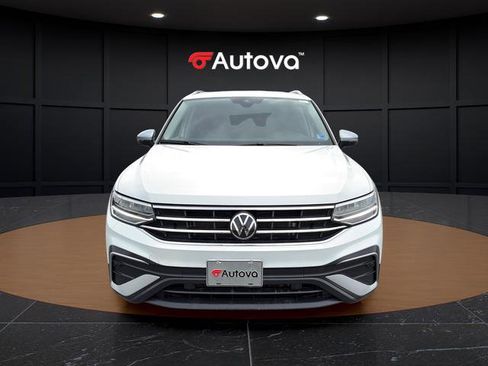 Used 2024 Volkswagen Tiguan Wolfsburg Edition AWD/4WD image 8