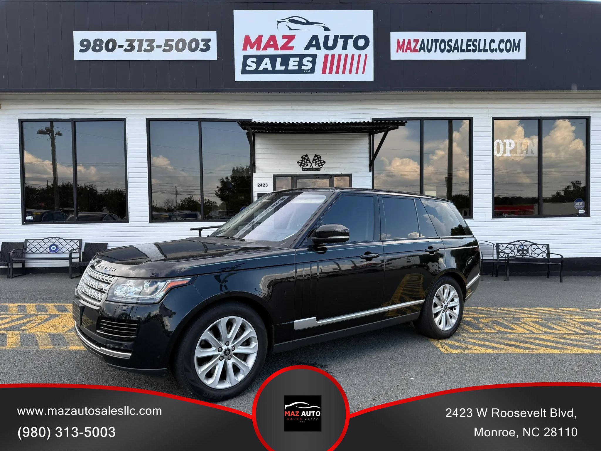 Used 2017 Land Rover Range Rover HSE AWD/4WD image 1