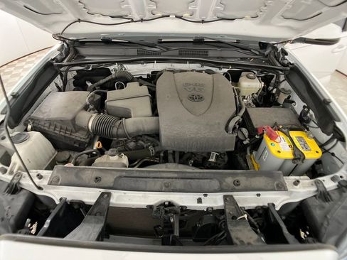 Used 2021 Toyota Tacoma TRD Off-Road w/ TRD Premium Off Road Package image 30