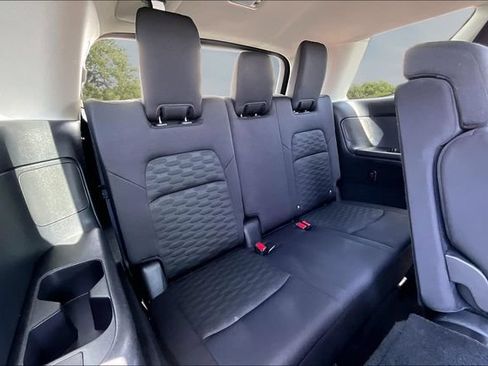 Certified 2024 Nissan Pathfinder SV FWD image 26