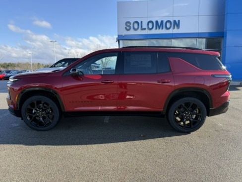 New 2026 Chevrolet Traverse RS image 2