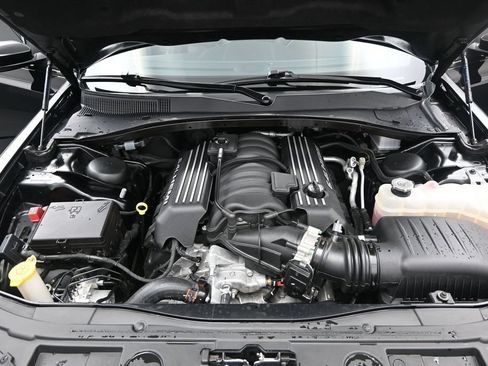 Used 2023 Chrysler 300 C RWD image 22