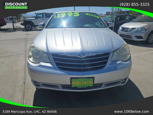 Used 2008 Chrysler Sebring Touring w/ Electronics Convenience Group FWD image 2