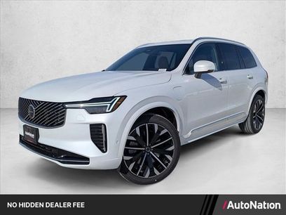 New 2026 Volvo XC90 T8 Ultra w/ Lounge Package