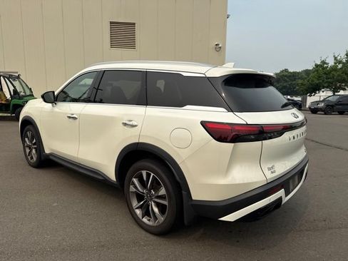 Certified 2023 INFINITI QX60 Luxe AWD/4WD image 4