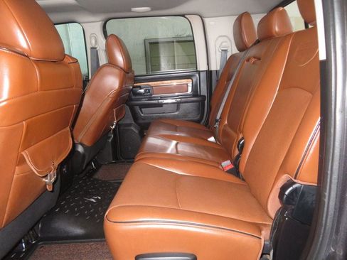 Used 2016 RAM 2500 Longhorn w/ Convenience Group AWD/4WD image 28