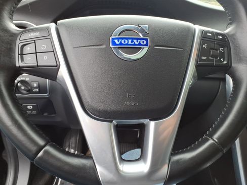 Used 2015 Volvo V60 T5 Platinum AWD/4WD image 13