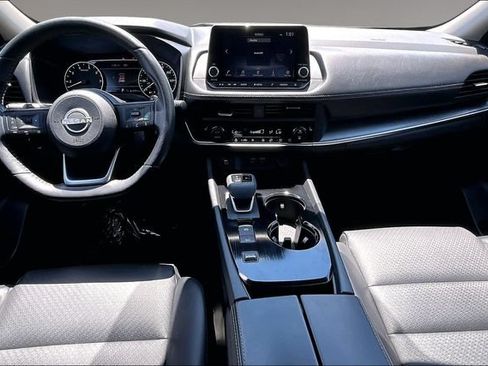 Used 2024 Nissan Rogue SV w/ SV Premium Package FWD image 7