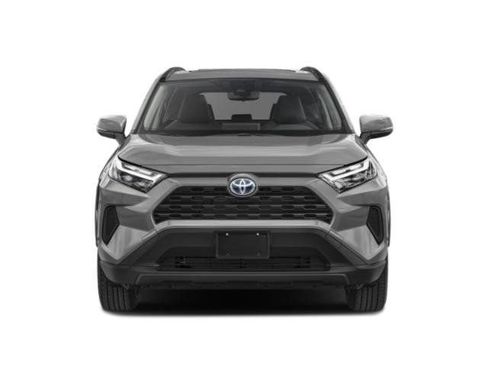 Used 2022 Toyota RAV4 XLE w/ Convenience Package AWD/4WD image 4