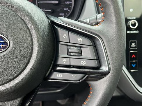 Certified 2025 Subaru Crosstrek 2.5i Limited image 14