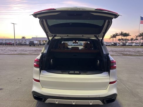 Used 2022 BMW X5 sDrive40i w/ M Sport Package image 31