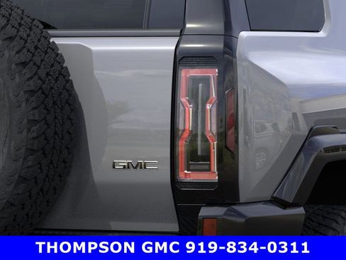 New 2025 GMC Hummer EV 3X image 11