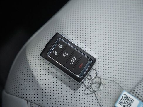 New 2026 Jeep Cherokee Overland AWD/4WD image 49