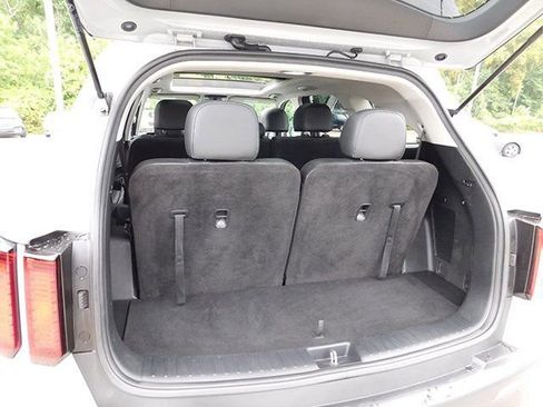 Used 2022 Kia Sorento S w/ Panoramic Sunroof Package image 7