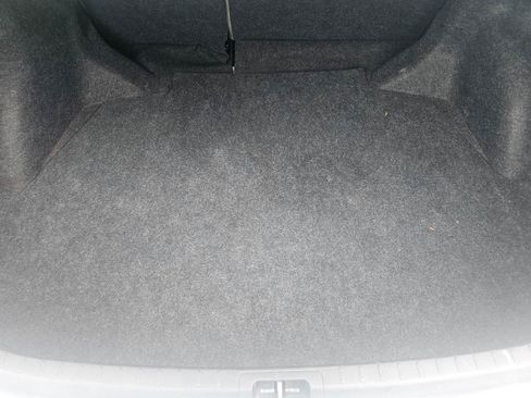 Used 2015 Toyota Corolla LE FWD image 19