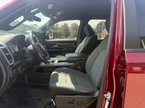 Used 2020 RAM 1500 Big Horn AWD/4WD image 3
