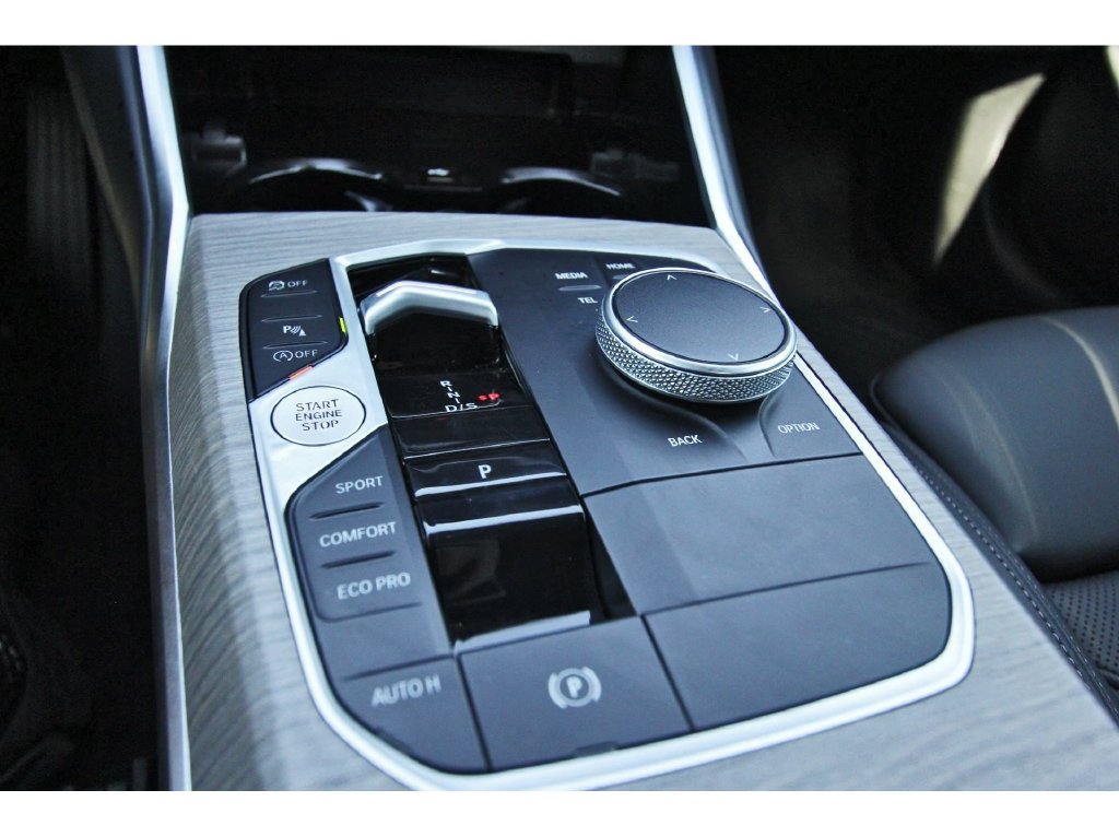 Used 2025 BMW 330i Sedan RWD image 24