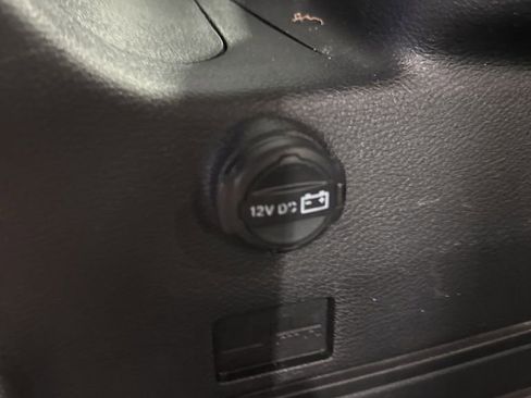 Used 2024 Jeep Wrangler Unlimited Sport AWD/4WD image 23