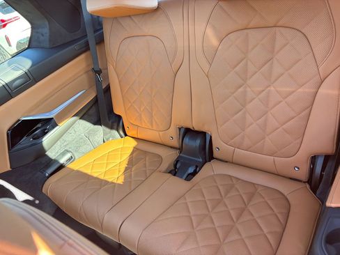 New 2026 BMW X7 xDrive40i w/ M Sport Package image 36