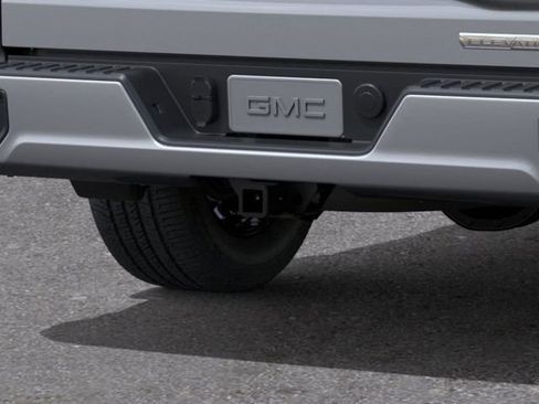 New 2026 GMC Sierra 1500 Elevation image 14