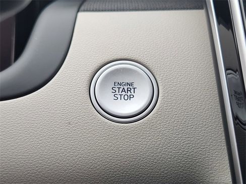 Used 2022 Hyundai Tucson Limited image 21