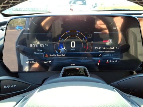 New 2026 Chevrolet Traverse Z71 w/ Enhanced Driving Package image 12