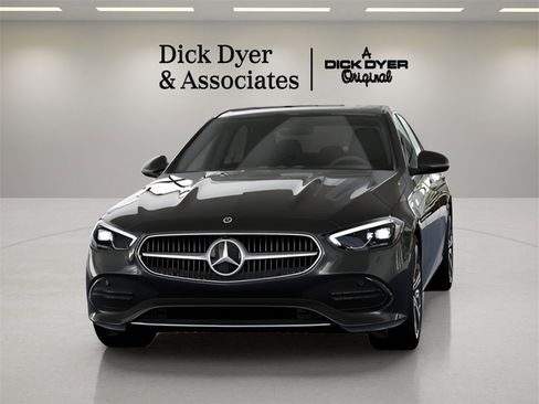 Used 2025 Mercedes-Benz C 300 Sedan image 32