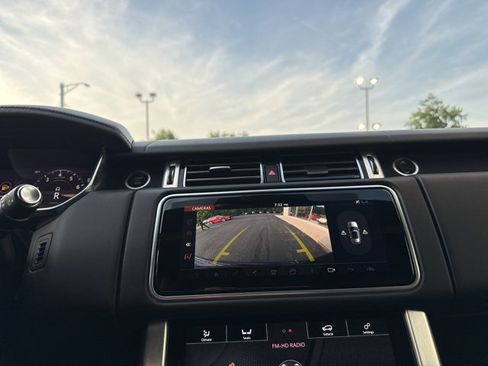 Used 2020 Land Rover Range Rover Long Wheelbase HSE image 28