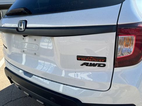 Used 2023 Honda Passport TrailSport image 6