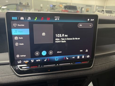 New 2026 Volkswagen Tiguan S image 18