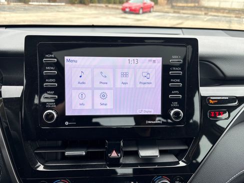 Used 2023 Toyota Camry SE w/ Convenience Package image 19