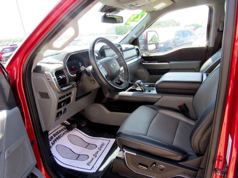 Used 2023 Ford F150 Lariat w/ Equipment Group 502A High image 8